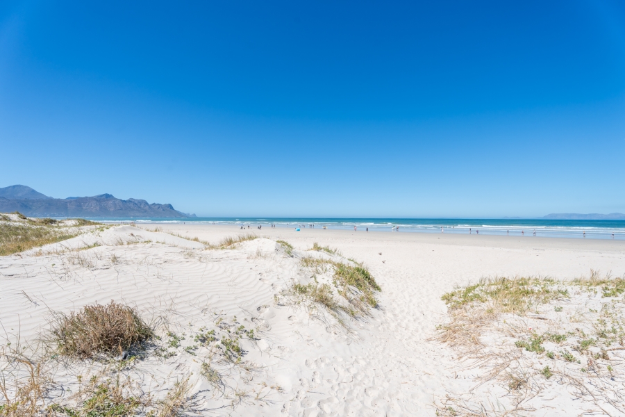 3 Bedroom Property for Sale in Strand North Western Cape